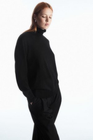 COS Merino Gyapjú Roll-Neck Pulóverek Női Fekete | GOJQ-27408