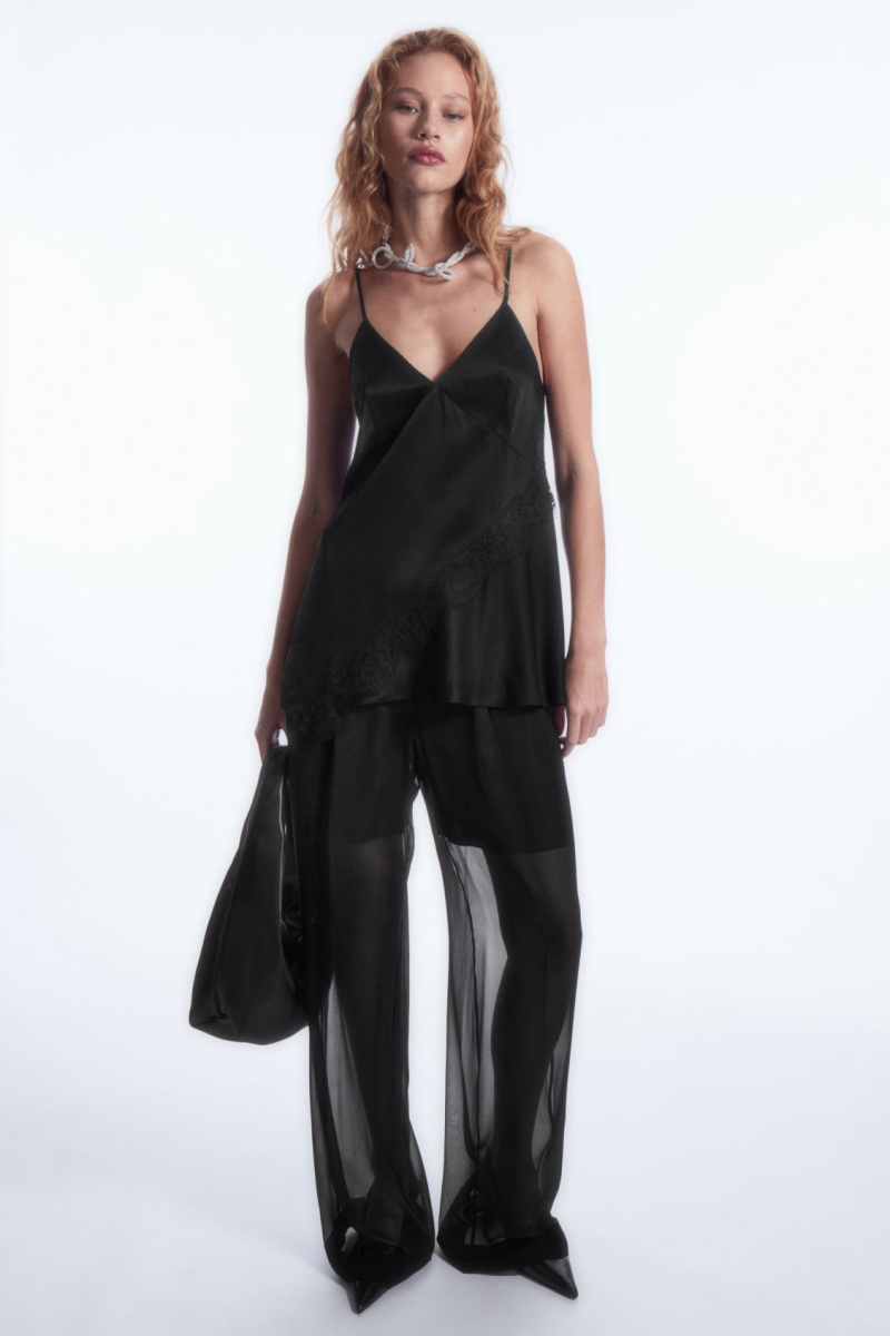 COS Asymmetric Csipke-Trimmed Satin Camisole Felsők Női Fekete | DKVZ-45103