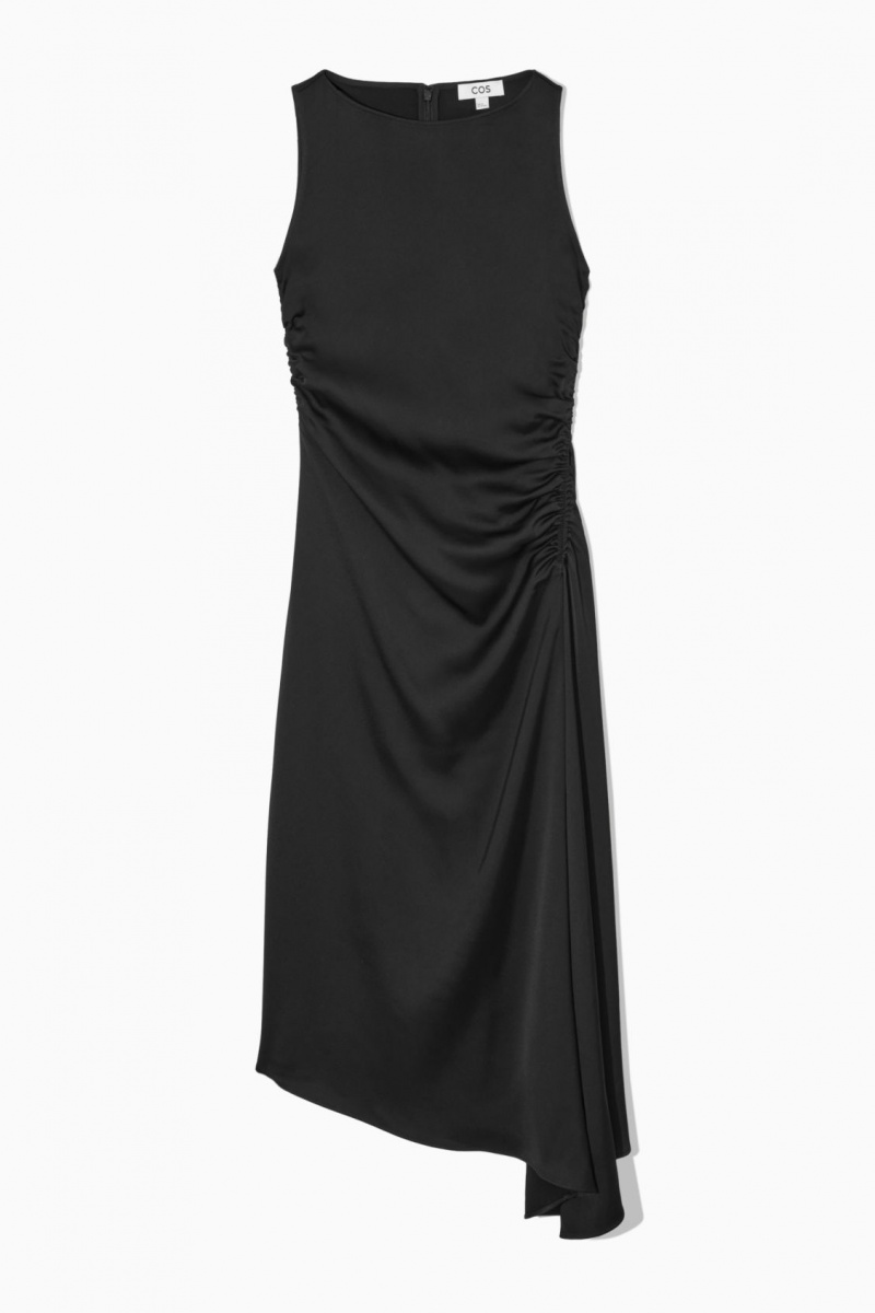 COS Asymmetric Gathered Satin Midi Ruha Női Fekete | NEZF-46318