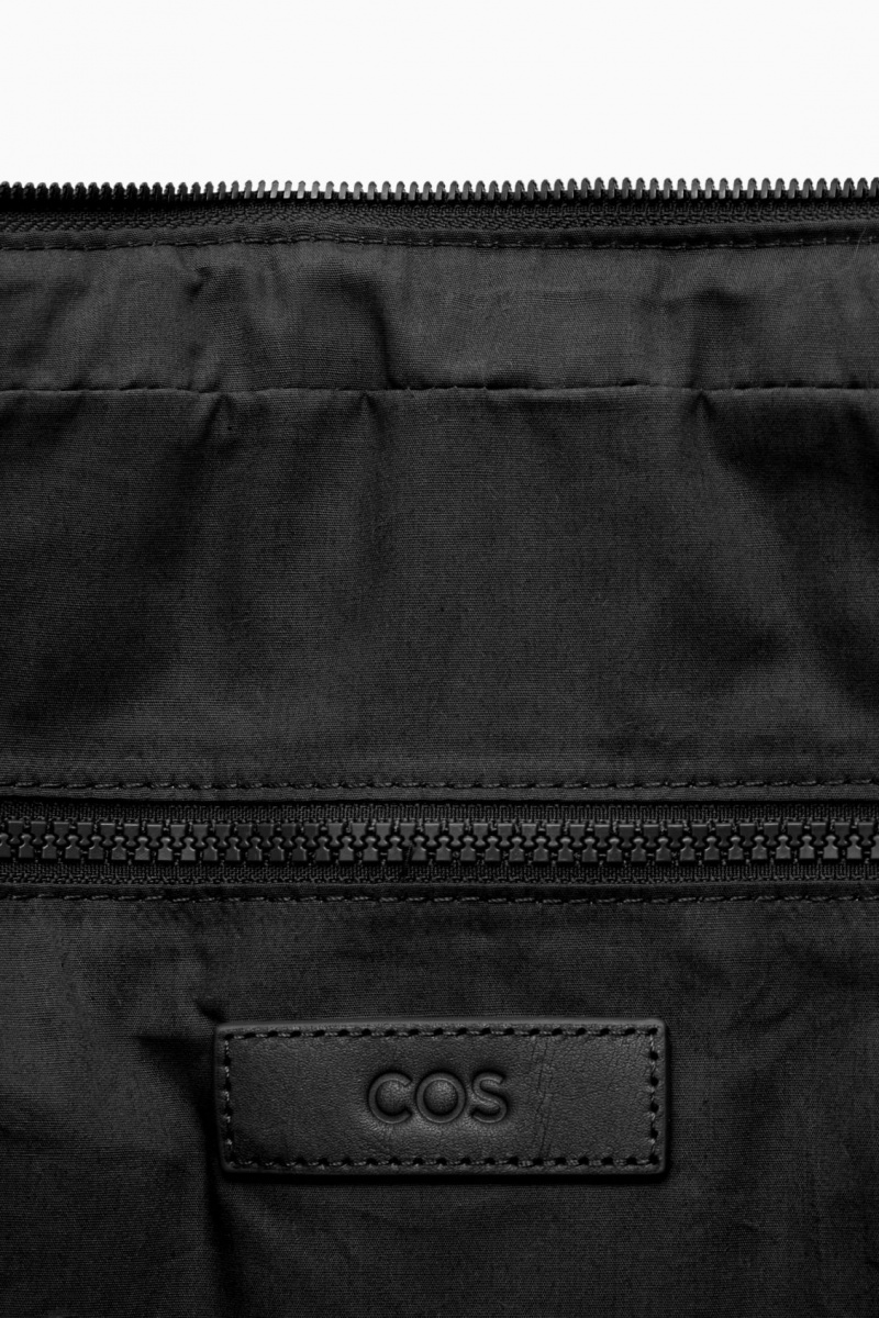 COS Steppelt Messenger Ripstop Crossbody Táska Férfi Fekete | JGQF-28670