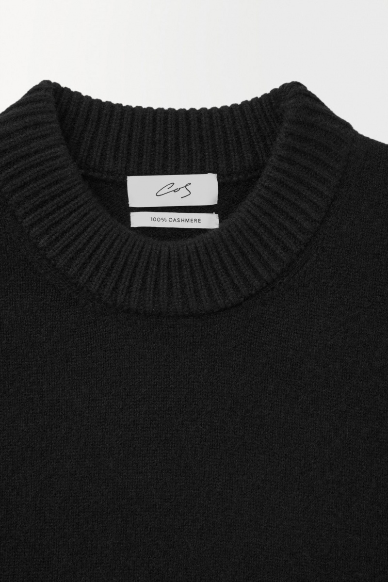 COS The Cashmere Crew-Neck Pulóverek Férfi Fekete | TKSB-59364